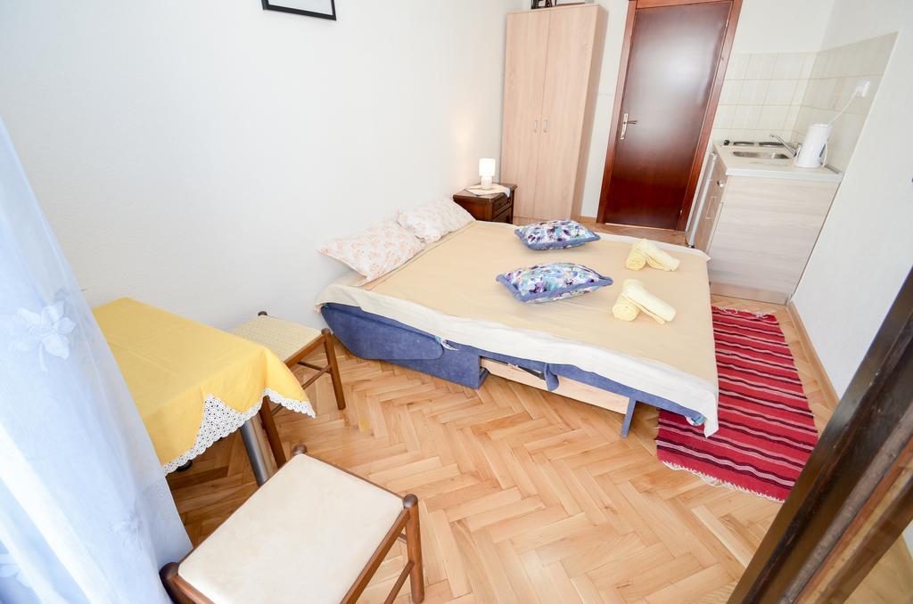 Apartments Ceklin Котор Екстериор снимка