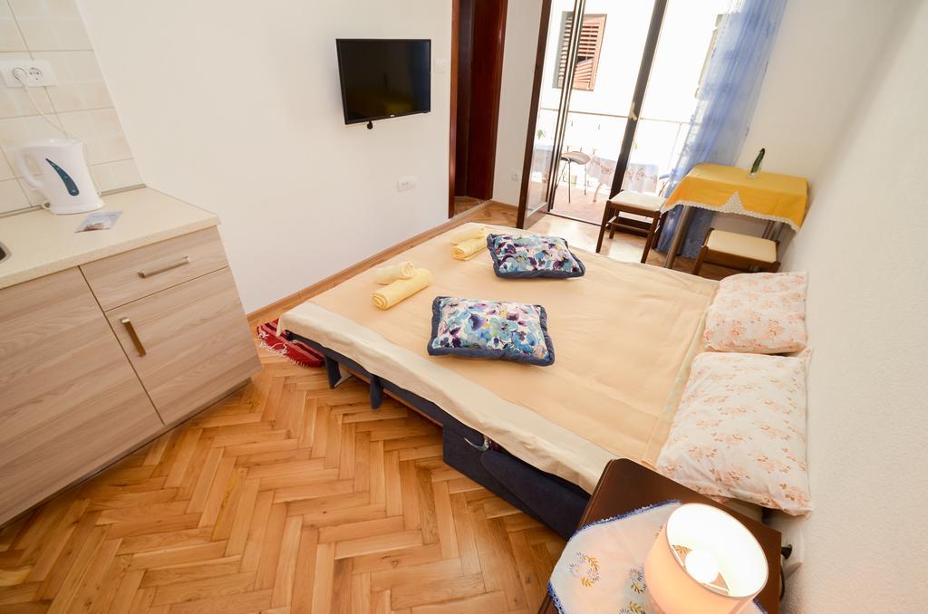 Apartments Ceklin Котор Екстериор снимка