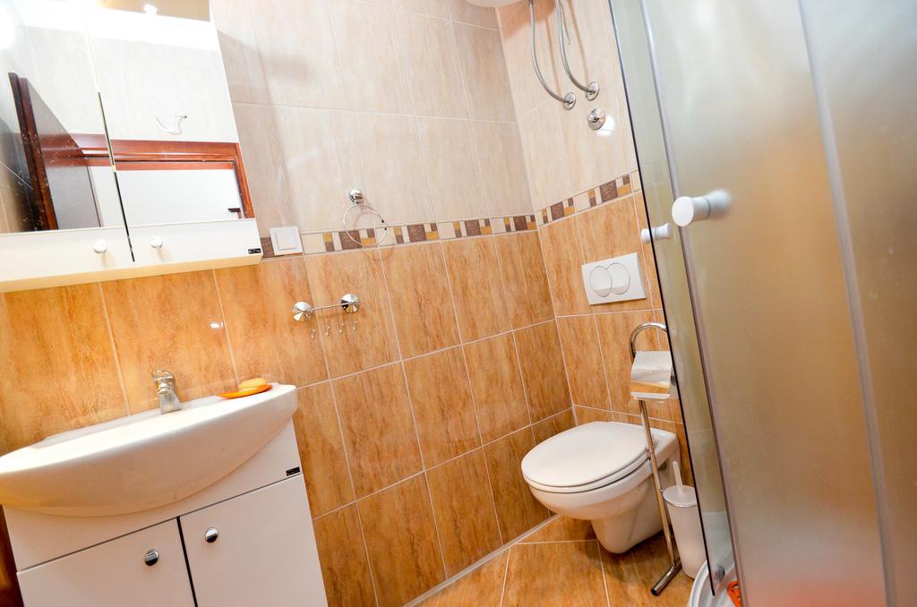Apartments Ceklin Котор Екстериор снимка