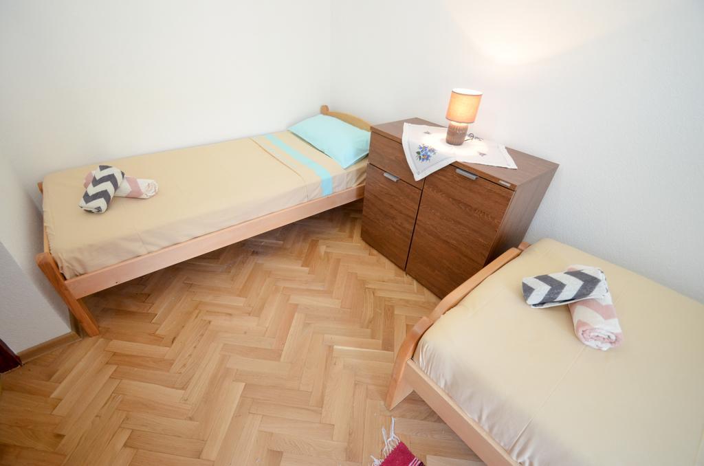 Apartments Ceklin Котор Екстериор снимка
