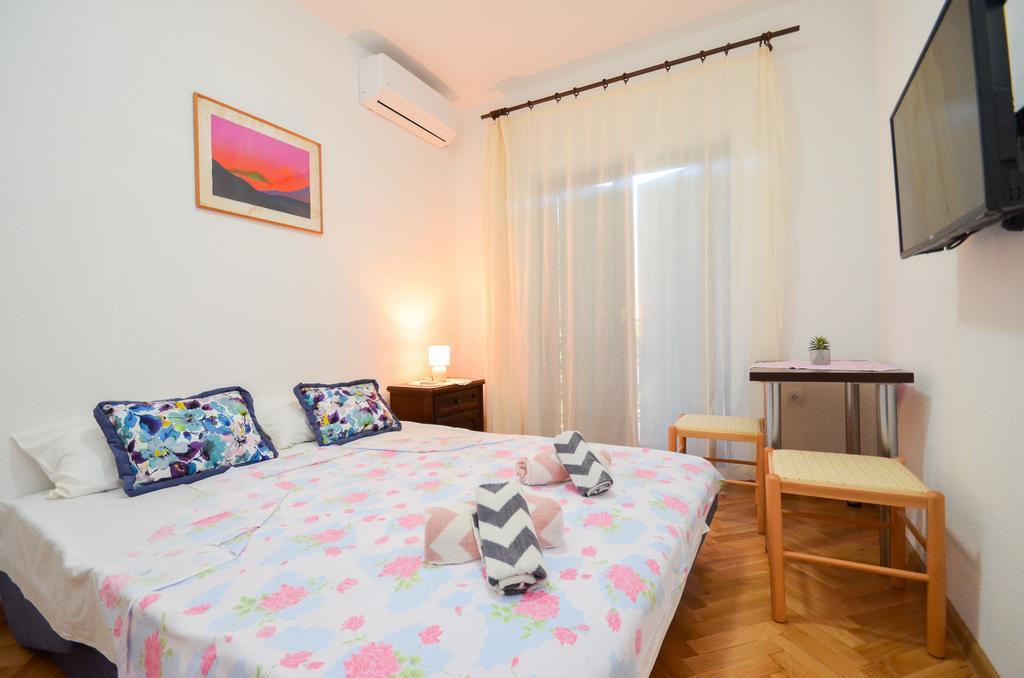 Apartments Ceklin Котор Екстериор снимка