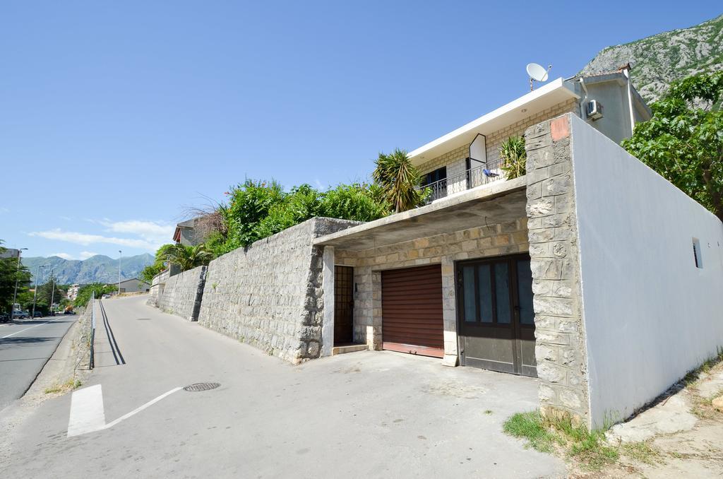 Apartments Ceklin Котор Екстериор снимка