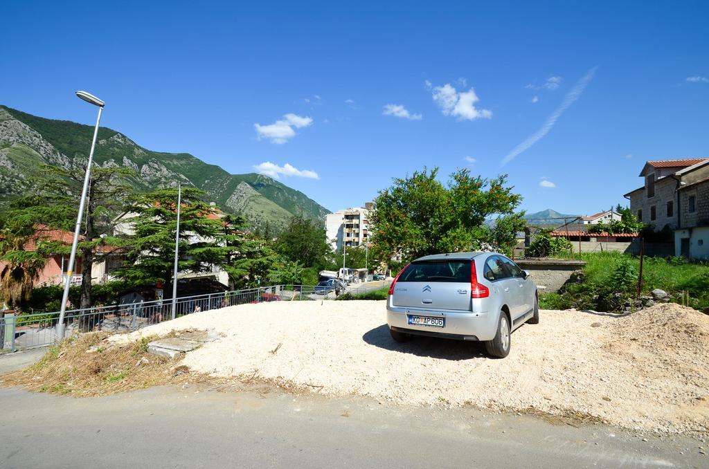 Apartments Ceklin Котор Екстериор снимка